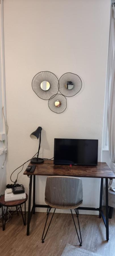 Studio En Rdc - Quai De Garonne - Capitole - Wifi Apartment ตูลูส ภายนอก รูปภาพ